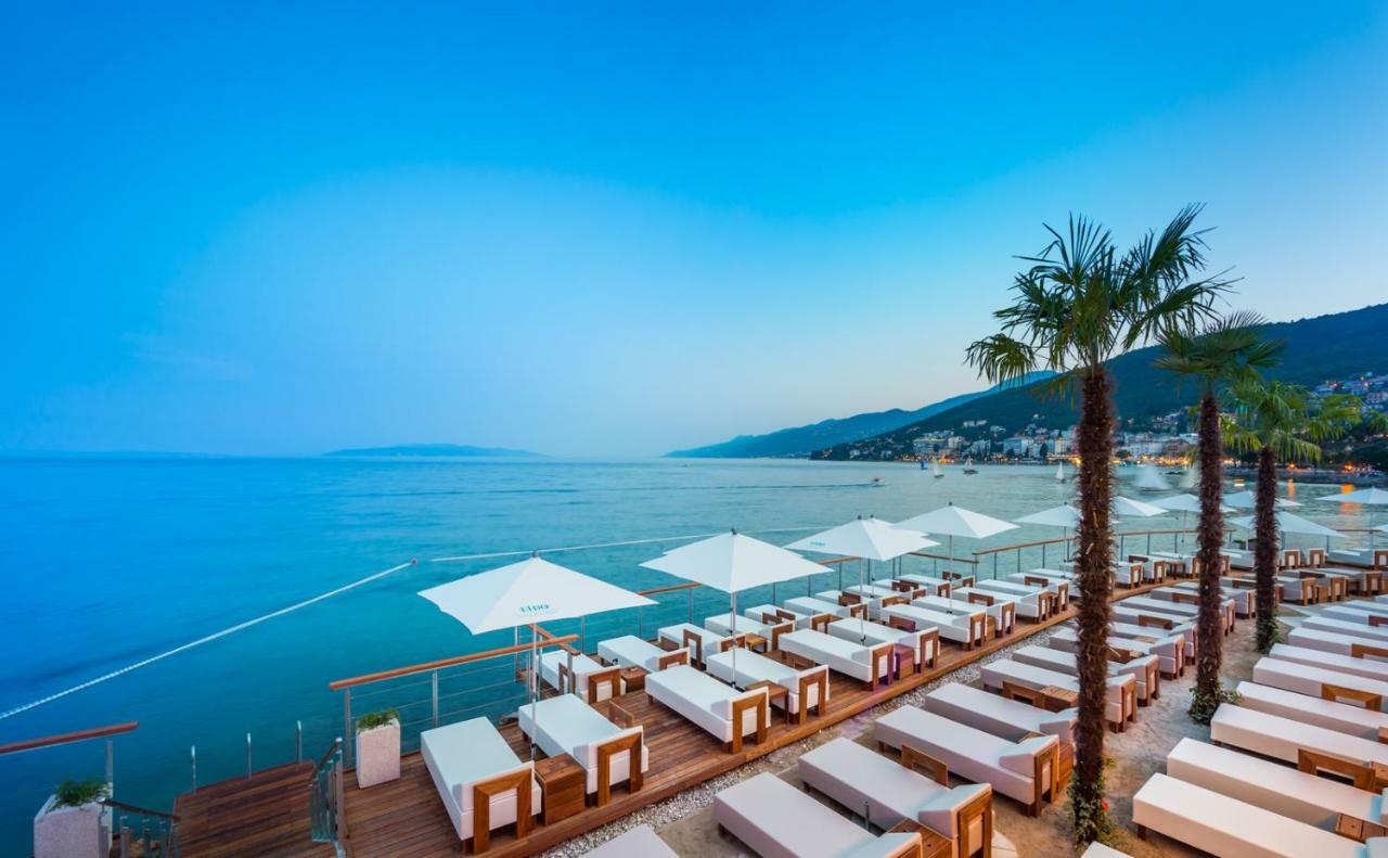 Deluxe Apartment Dora With A Private Parking, Terrace And See View Rijeka Buitenkant foto