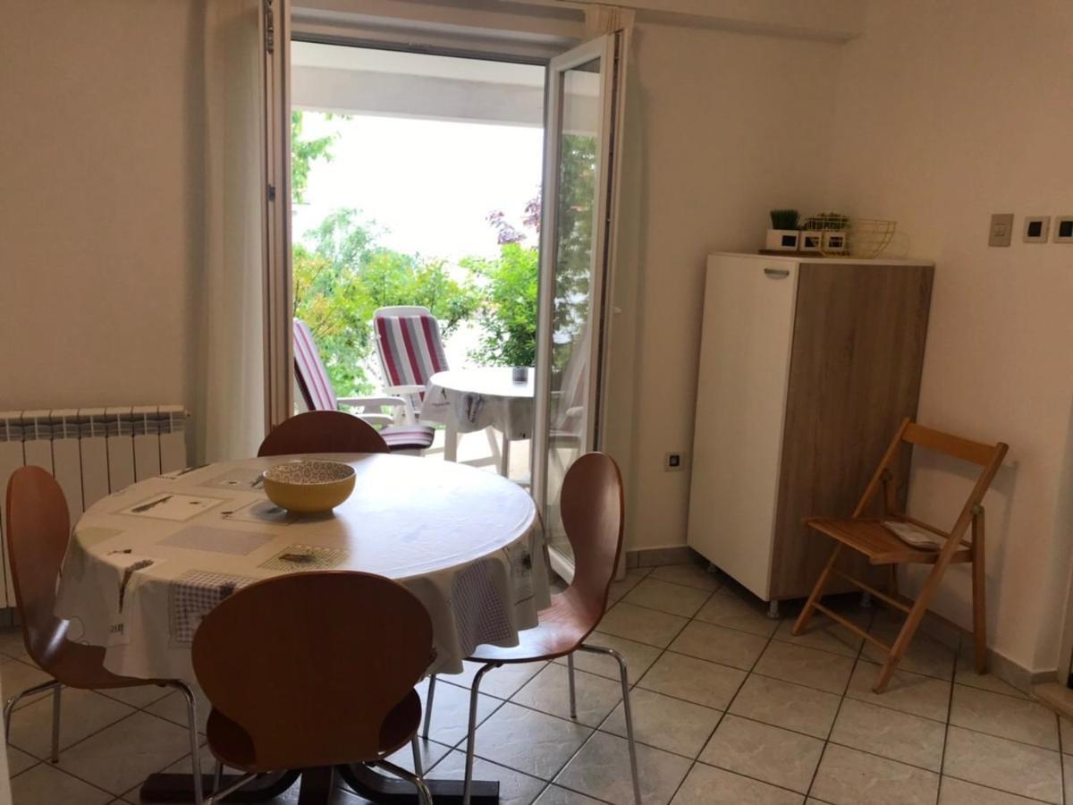 Deluxe Apartment Dora With A Private Parking, Terrace And See View Rijeka Buitenkant foto